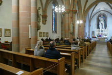 Beauftragung zu Lektorat und Akolythat in St. Marien, Volkmarsen (Foto: Karl-Franz Thiede)